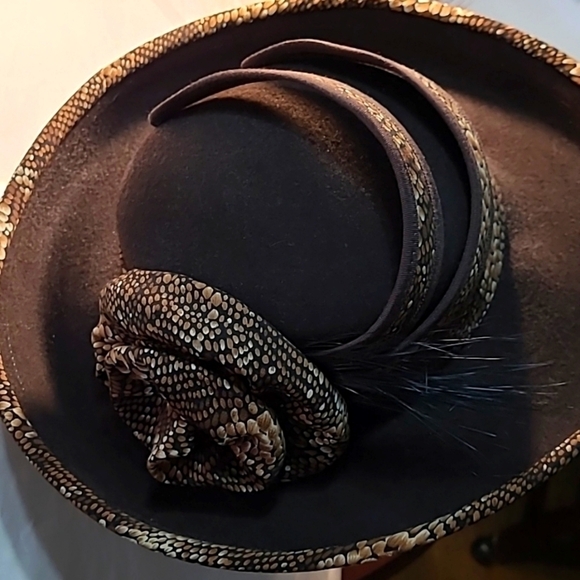 Women\'s Kentucky Derby or Church Hat main image 9